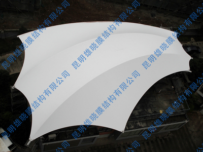 屋顶张拉膜结构