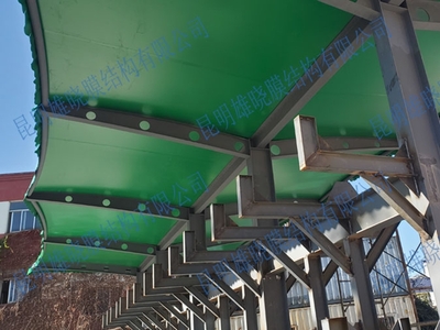 昆明某公司雨棚