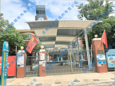 昆明市教工第二幼儿园滇池星城风月长廊项目