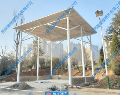 昭通卷烟厂新购压缩式垃圾箱配套设施